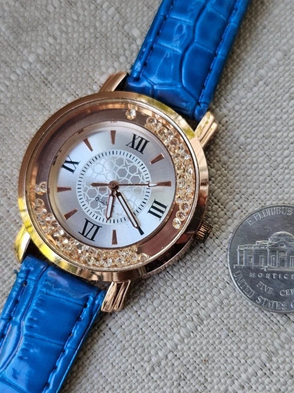 Women Fashion Wristwatch Gold Tone Case Blue Faux Leather Strap Analog Watch - Picture 8 of 10